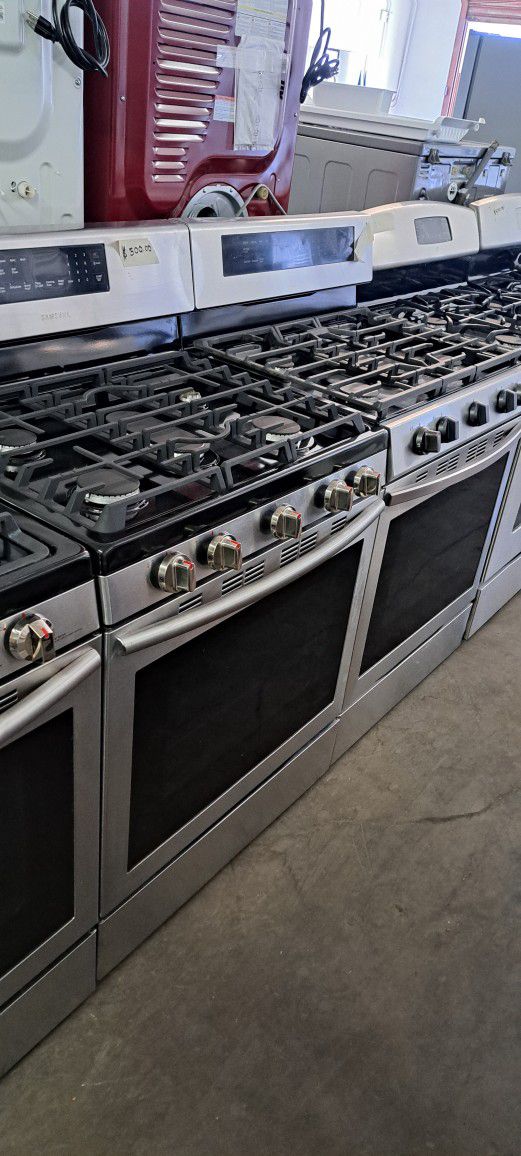 Gas Stoves For Sale Samsung  Ge Frigidaire $450
