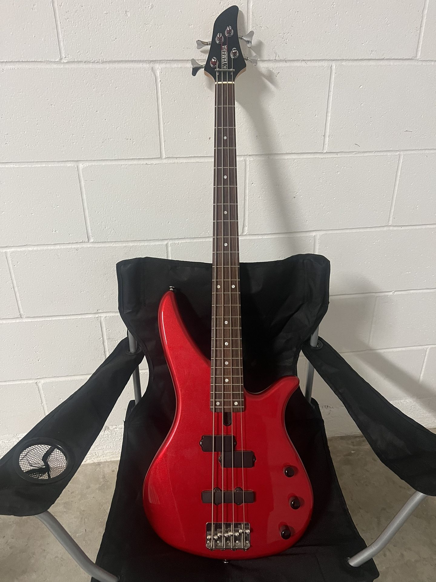 Yamaha RBX 270 4-String Electric Bass in Metallic Red