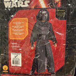 Star Wars Halloween Costume Size 8-10 + Lightsaber