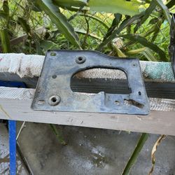 Chevy Silverado airbox mounting bracket 2017