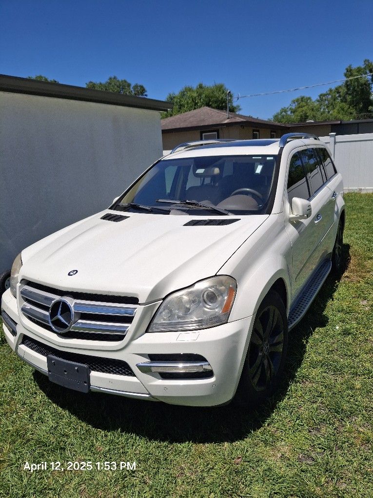 2012 Mercedes-Benz GL-Class