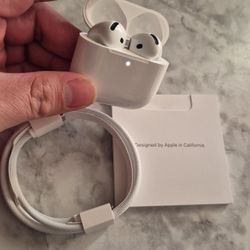 Airpods 4 Active Noise Cancellation