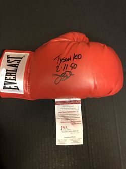 Buster Douglas AUTOGRAPHED Boxing Glove w/JSA