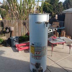 Water  Heater  40 Gallon