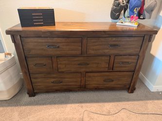 7 drawer dresser - Ashley furniture