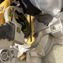 Dewalt 20 V Table Saw 