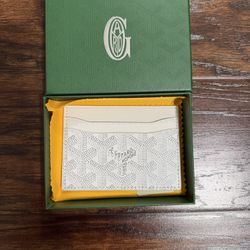 White Cardholder Wallet