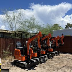 Brand New Mini 1 Ton Excavator In Stock In Tucson 