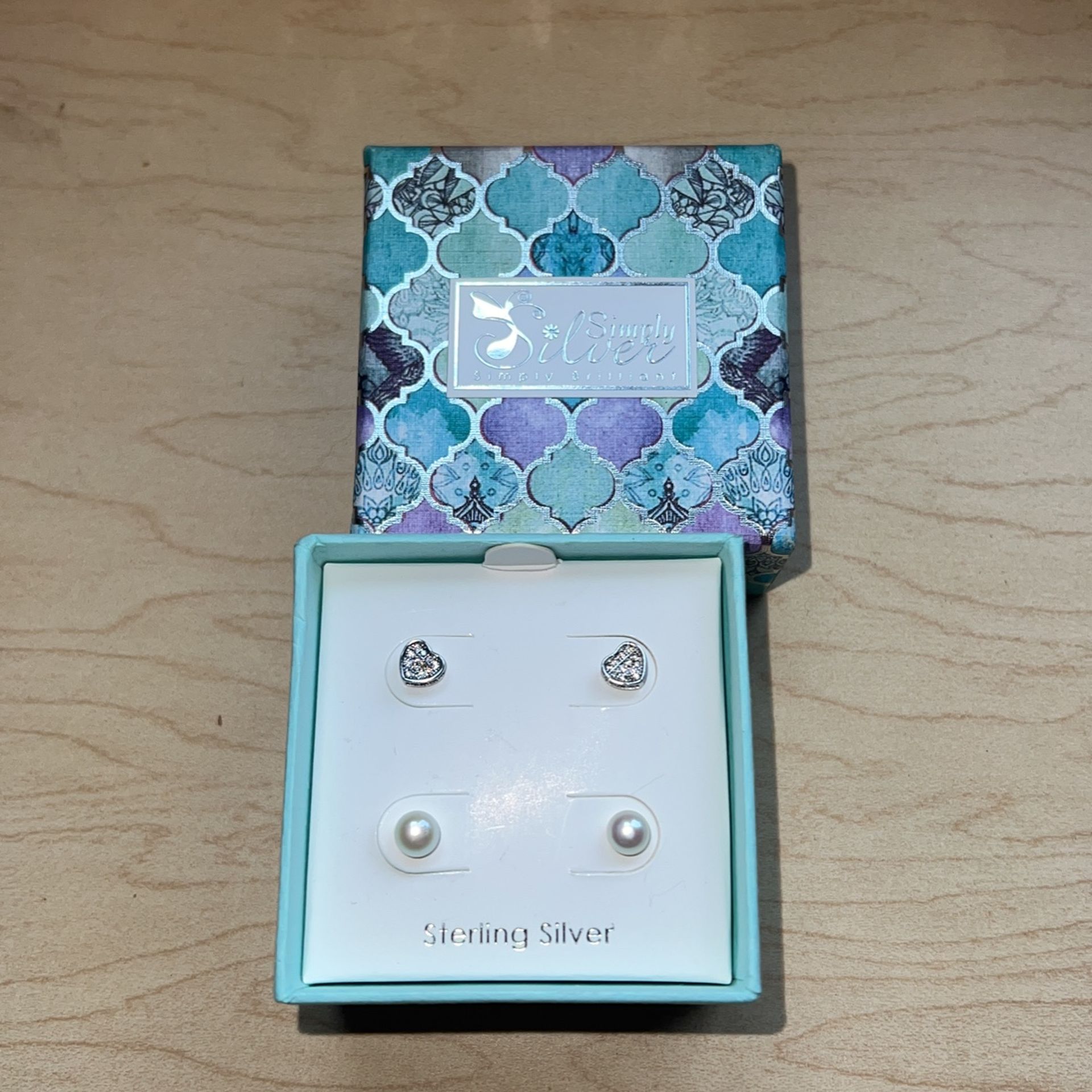 Sterling Silver Earrings Could Be A Great Gift