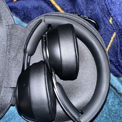 Beats by Dr. Dre Solo Pro On Ear Wireless Headphones - Black