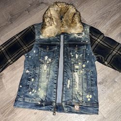 Jean jacket with fur