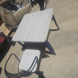 Kids Table With 2 Chairs 