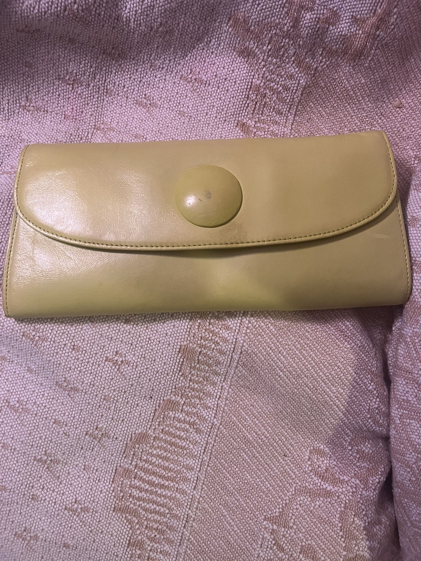 Hobo International New With Defects Lime Green Clutch