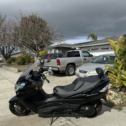 2014 Suzuki Burgman 400