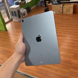 iPad Air 4th Generation WiFi Only 64GB Used 