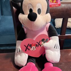 Valentines Day Minnie Plushie