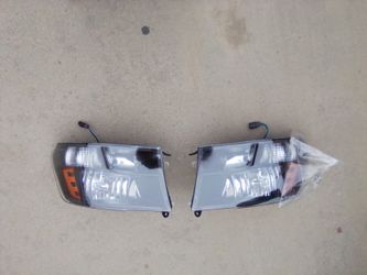 2009-2018 Dodge Ram Headlights 