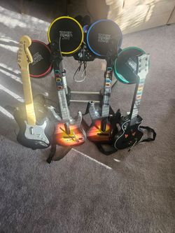 Rock Star drum set and 4 guitars usb