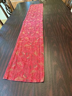 Red Floral Cotton Table Runner