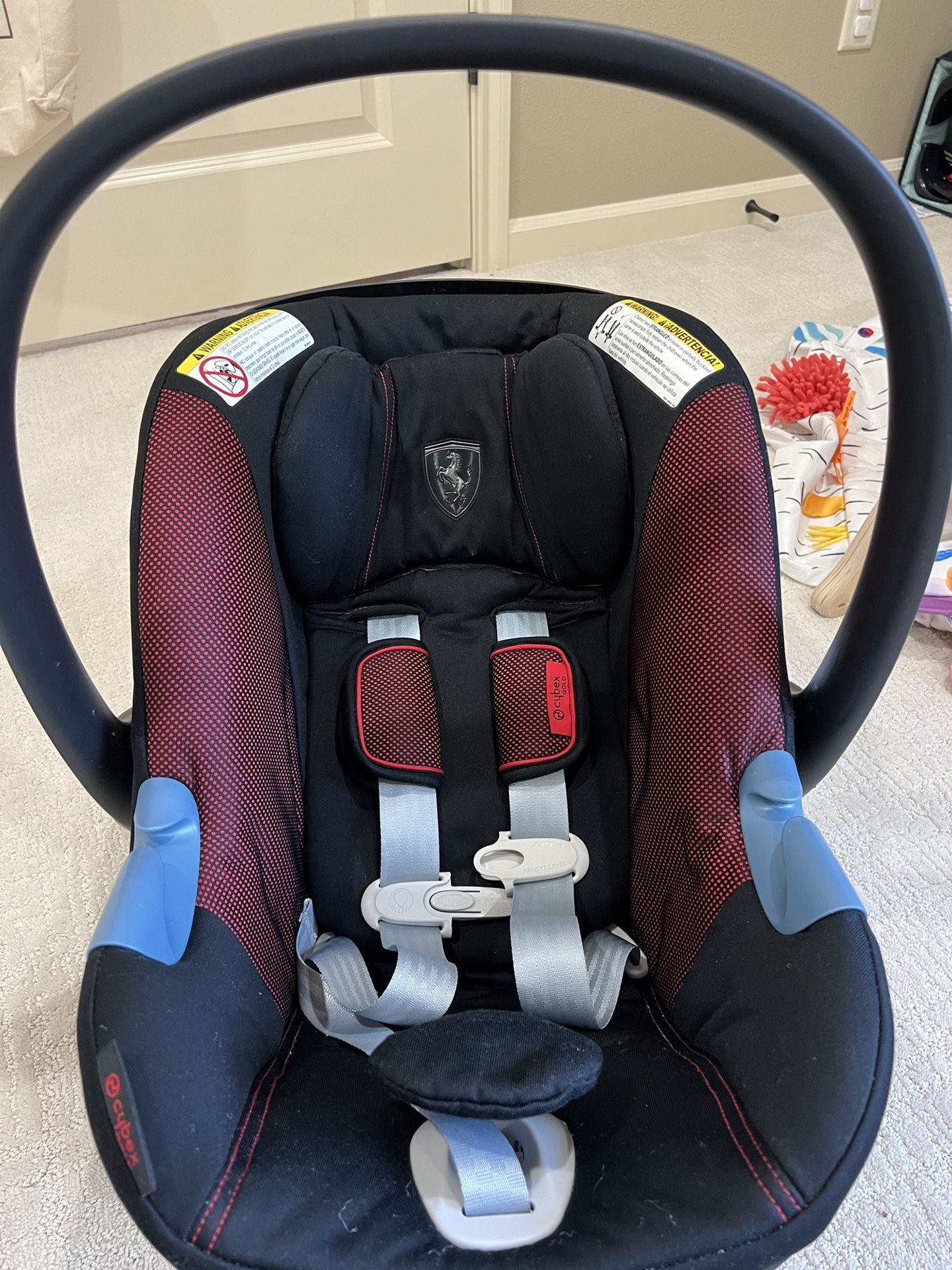 Cybex Aton M Ferrari Edition