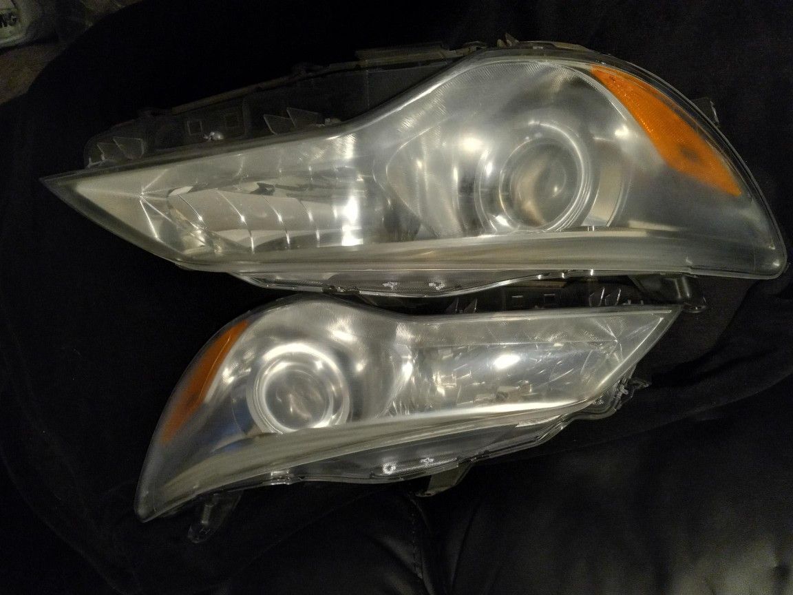 2017 Camry Headlights