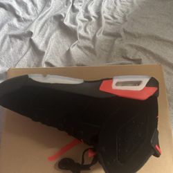 Jordan Men’s Air Retro 6 Infrared, Size:10 