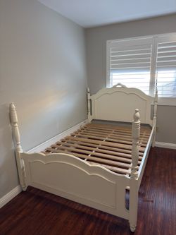 Free - bed frame
