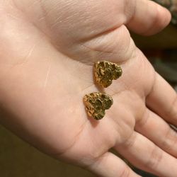 10k Gold Nugget Heart Earrings (Firm)