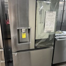 New Open Box Lg Mirrored Insta View French Style Refrigerator 