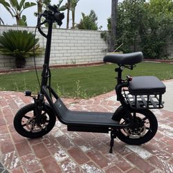 Electric scooter