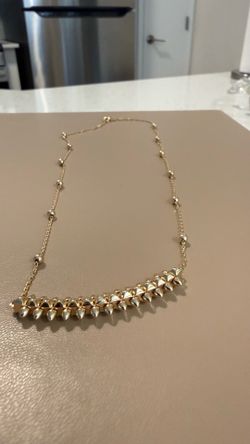 18k solid yellow gold spike necklace  size 16
