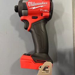 Milwaukee 2953-20 M18 Fuel 1/4" Hex Impact Driver