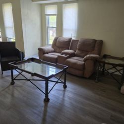 $200 Dining Room Set!