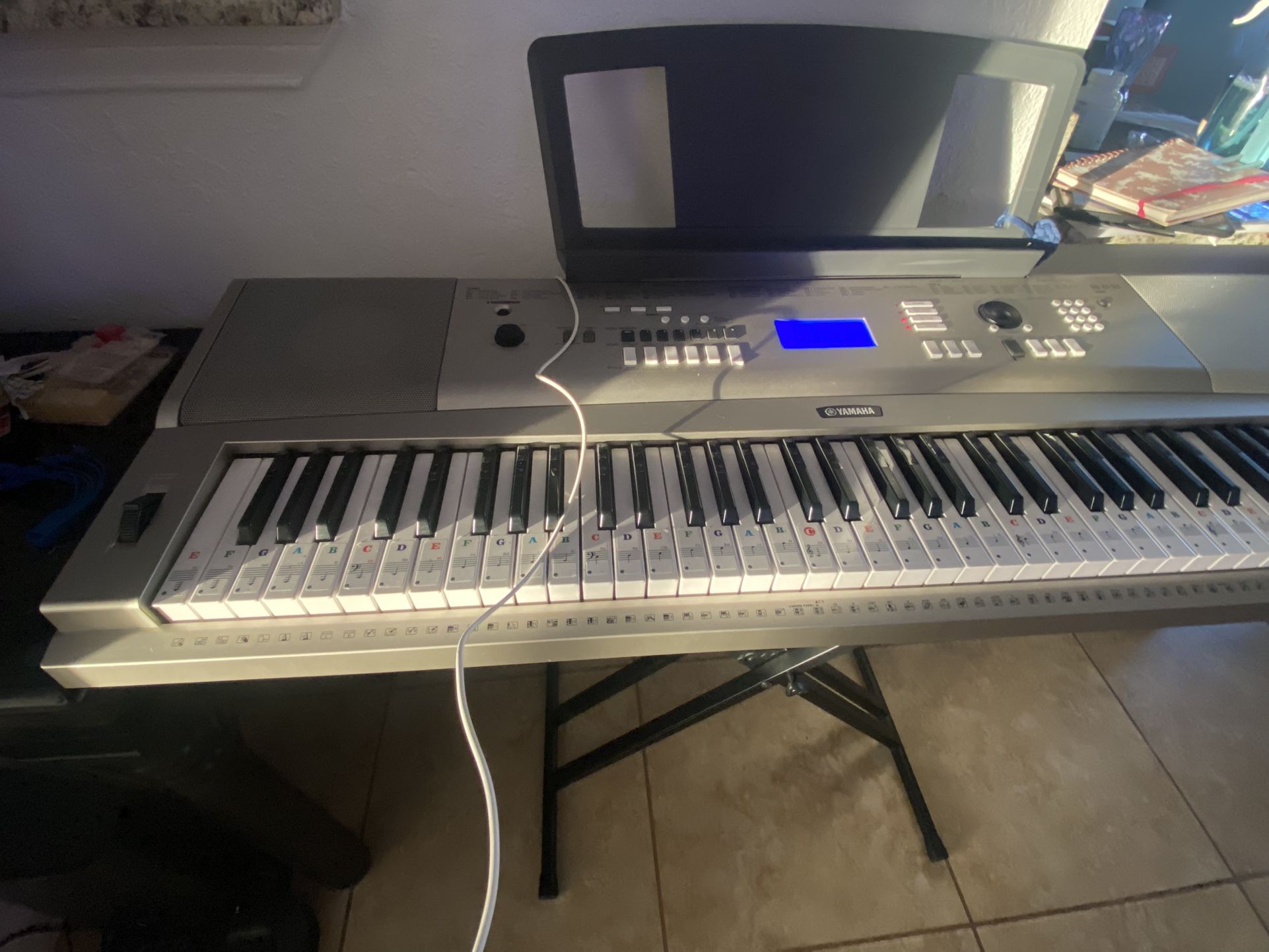 Yamaha YPG -235 76 Keys