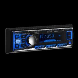 Boss 611UAB Single DIN AM/FM Digital Media Receiver With Bluetooth,  USB, Aux