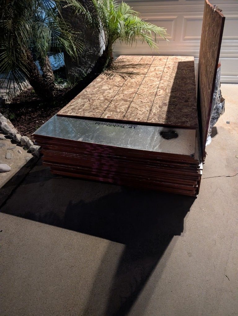 Roof Plywood TechShield