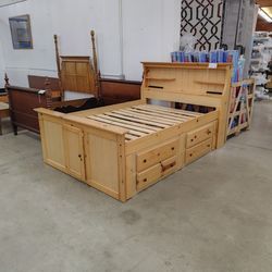 Full bed frame W/ storage