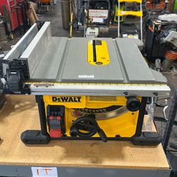 DEWALT TABLE SAW
