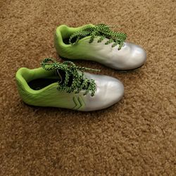 Kids Soccer Cleats 