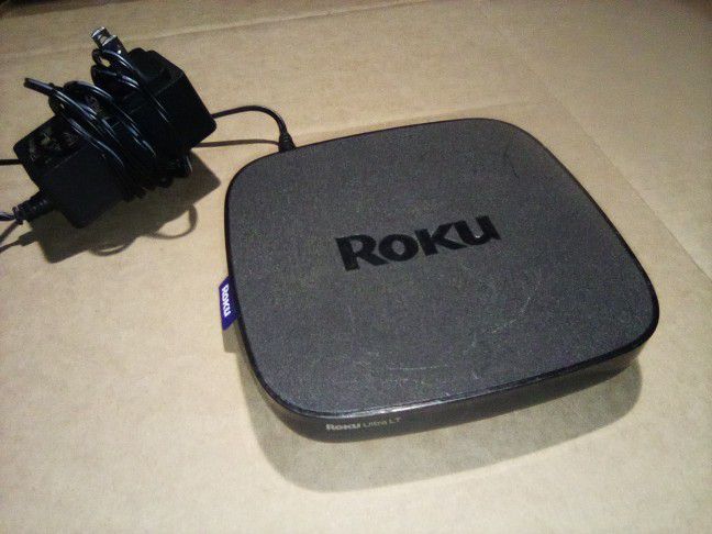 Roku Ultra LT Streaming Player