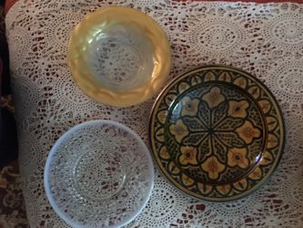 Hobnail Plate & 2 Bowls