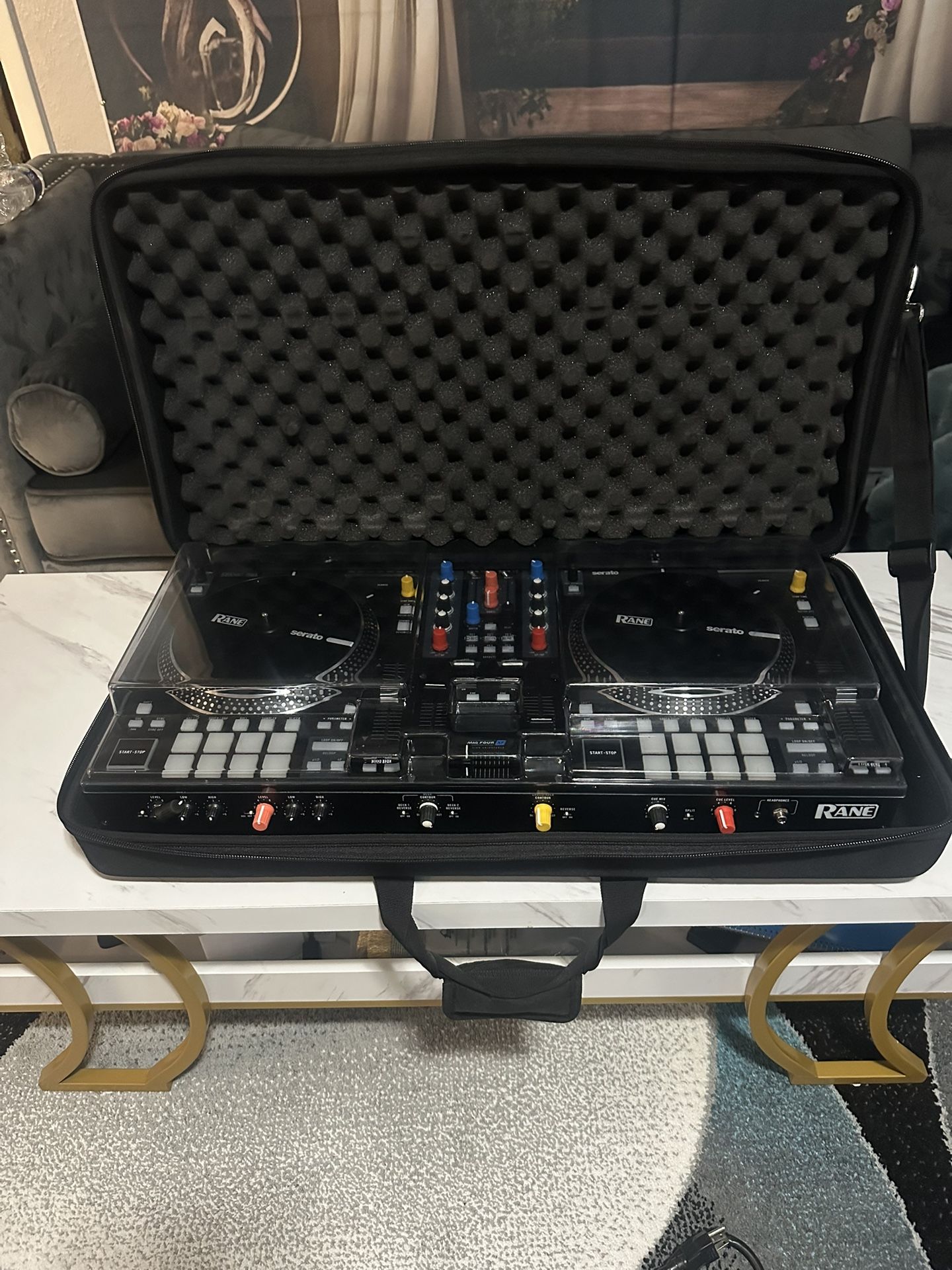 RANE ONE WITH PROTECTION CASE AND SCREEN COVER