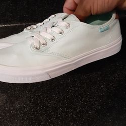 Vans womens 7.5 Great Condition 
