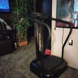 Like New Zelus Fit Massage 