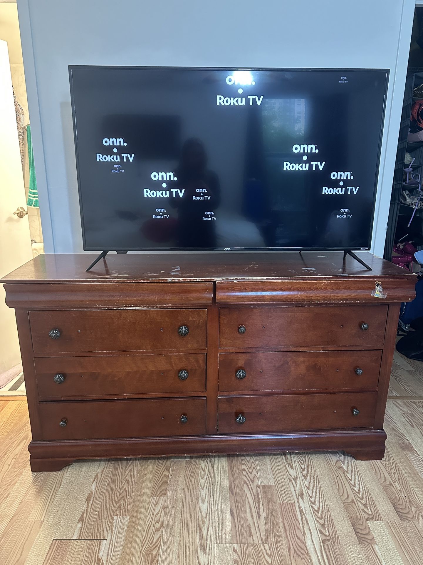 Dresser
