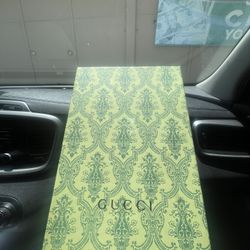 Gucci Slides (WOMEN) 