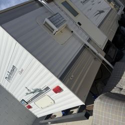 2004 Dutchman RV