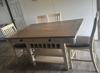 Dining table with four chair