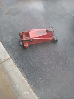 FLOOR HYDRAULIC JACK
