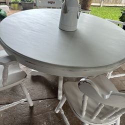 Farmhouse Dining Table 